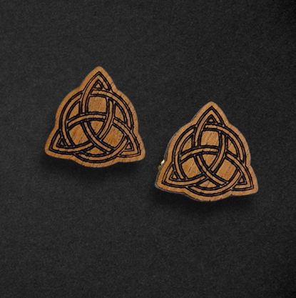 Whisky Cask Cufflinks – Celtic Knot Design